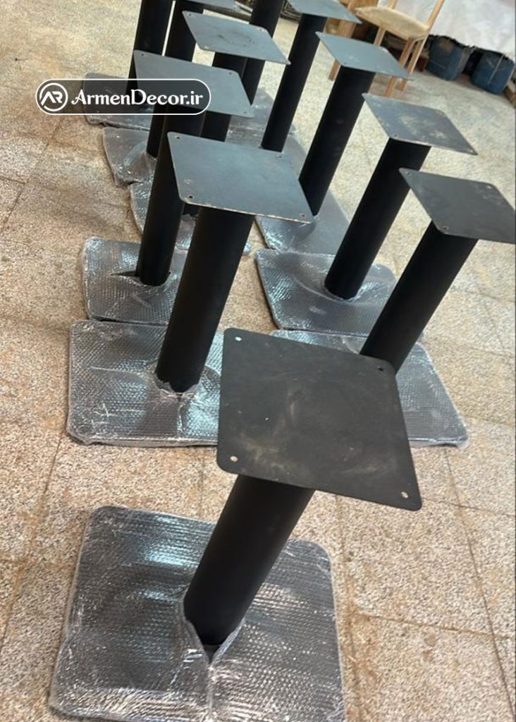 میز رستورانی نظری