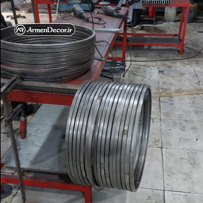 پایه فلزی مینیمال مخروطی